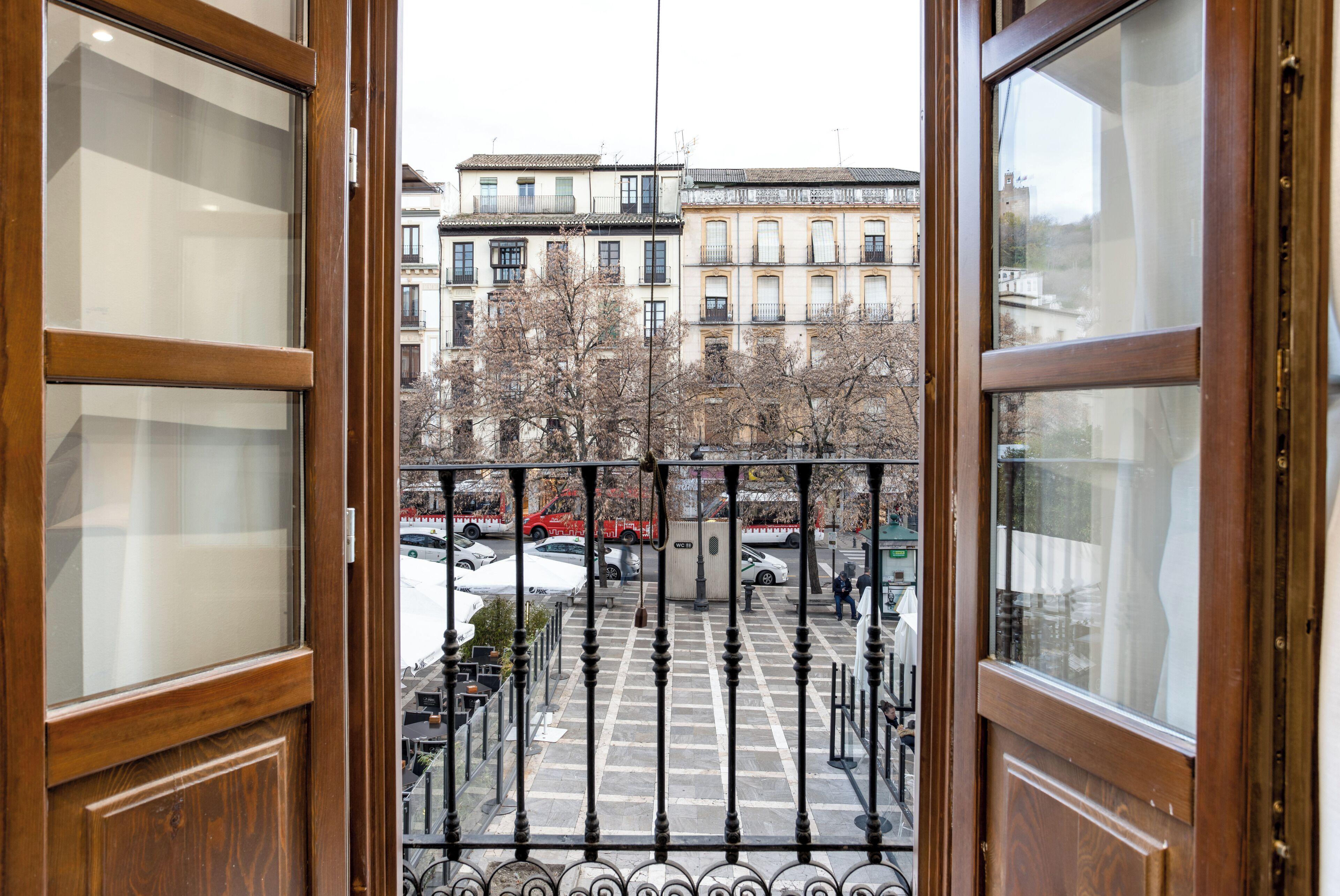 Bibo Suites Plaza Nueva — Fotos 1